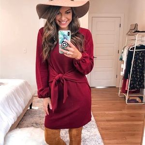 Women's Short Dress Crewneck Tie Waist Dress